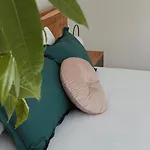 Luna House & Cowork *