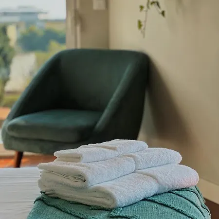 Luna House & Cowork *