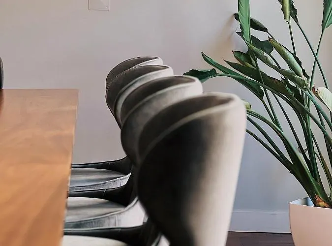 Luna House & Cowork